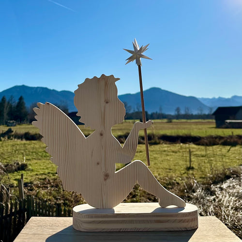 Engel sitzend – Sternhalter aus Holz