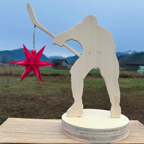 Eishockeyspieler – Sternhalter aus Holz